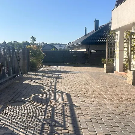 Róż Villa Mosty (Puck)